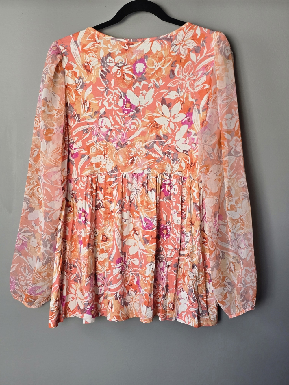 Torrid Super Soft Floral Peplum/Babydoll Blouse. - Picture 2 of 2